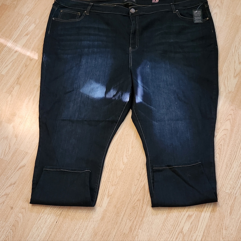 Torrid - Picture 15 of 16